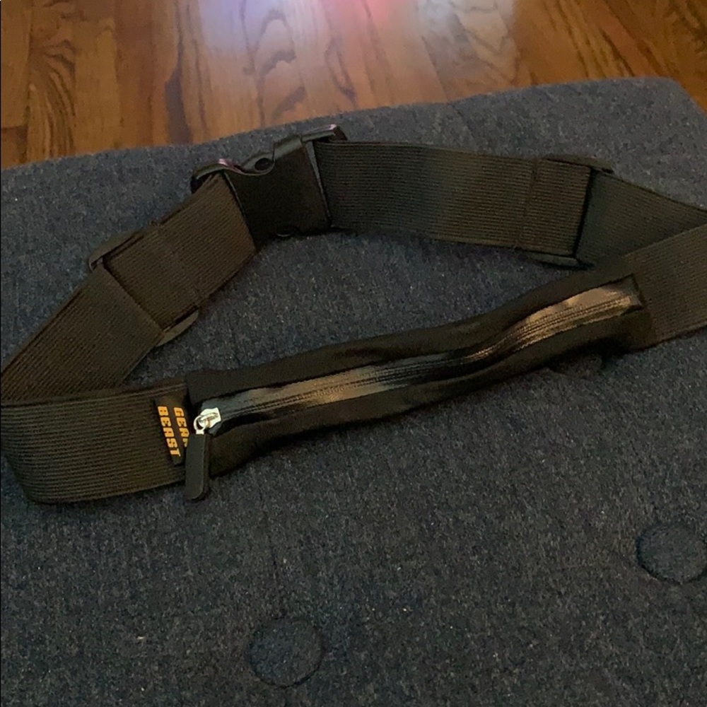 Sports running band
